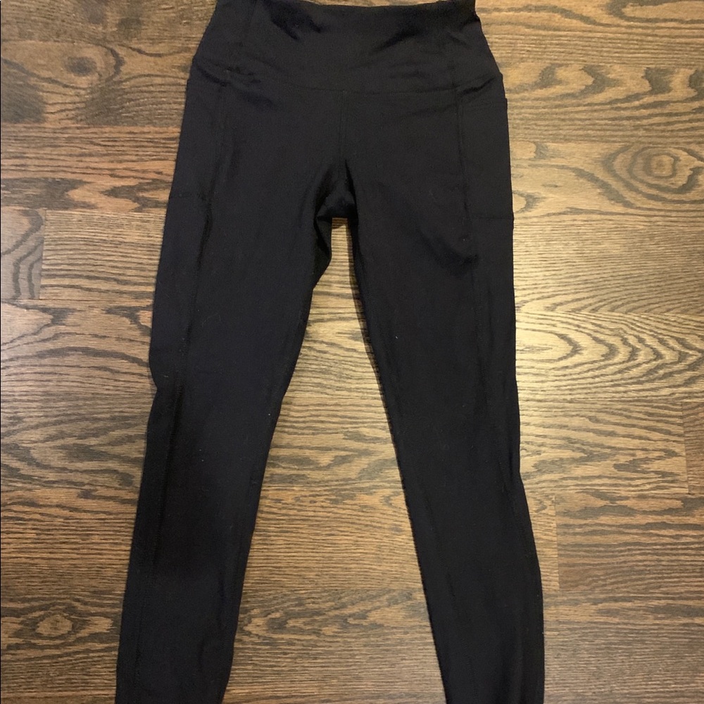 leggings! Only worn ONCE!!